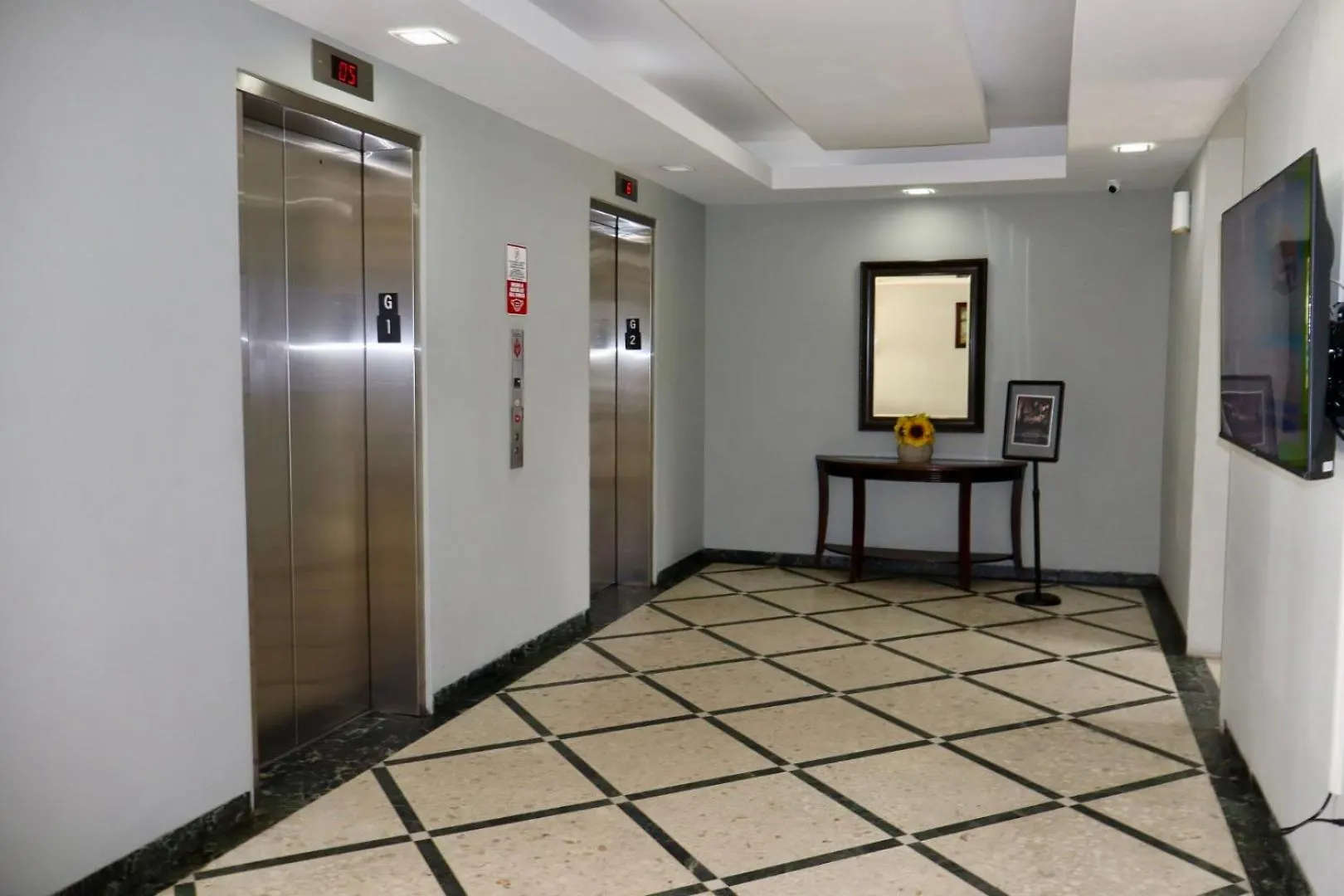 Isla Verde Modern Apartment With Pool San Juan